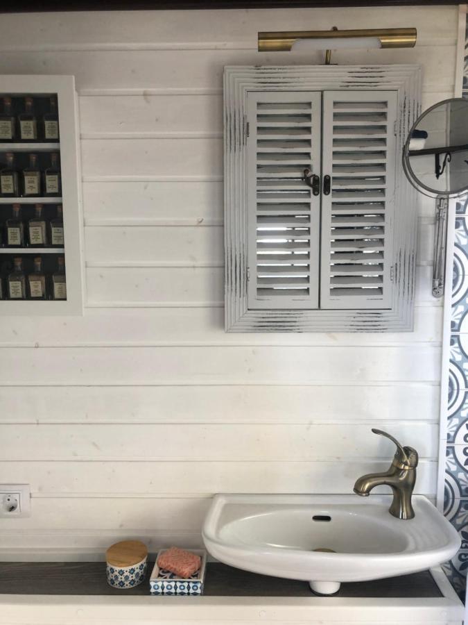 Tinyhouse Luna With Ac, Bbq And Beautiful View La Vegueta エクステリア 写真